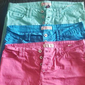 L.E.I Jean shorts (3) tatum high rise button front shorts